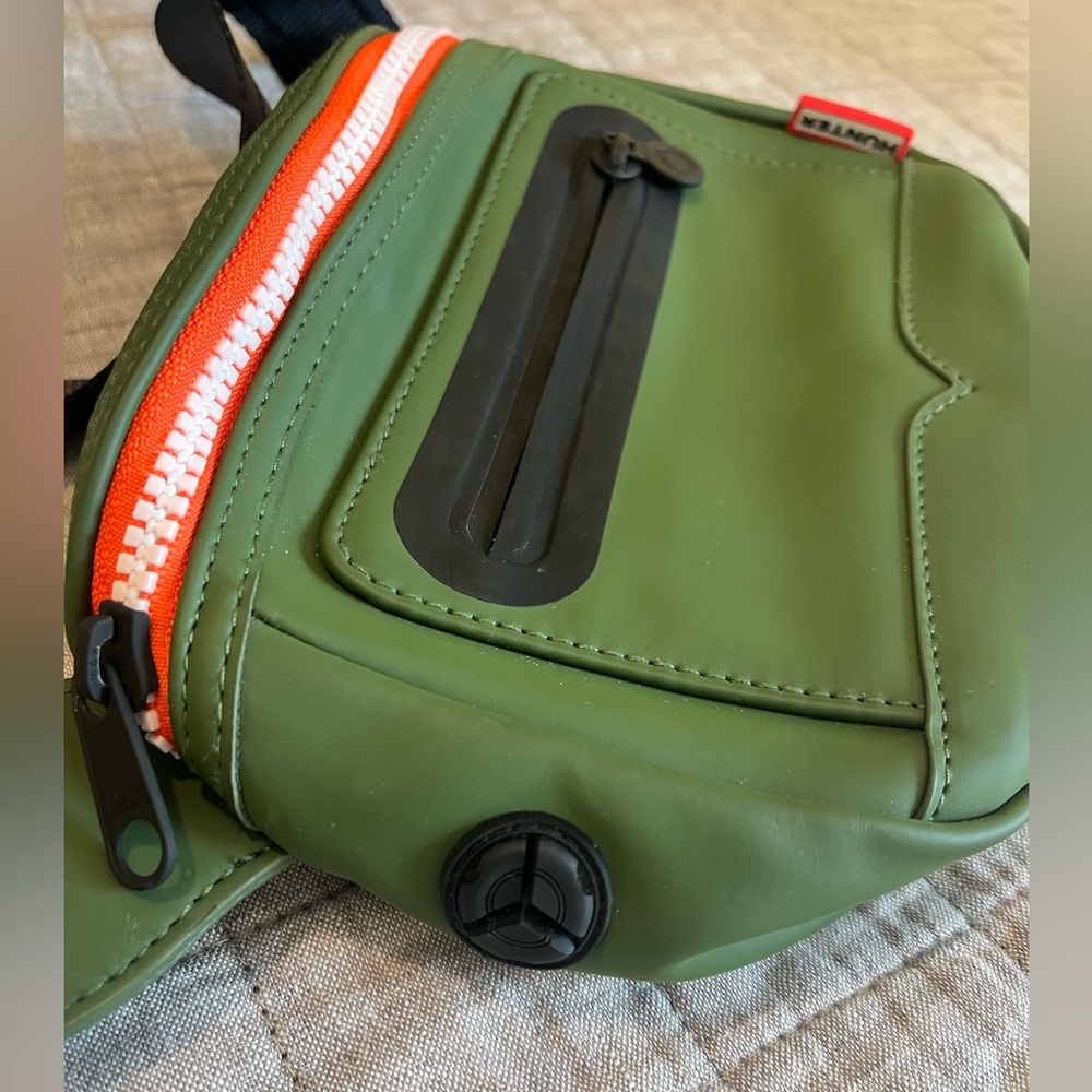Hunter Green and Orange Crossbody Bag - 20th Anniversary Collection - Picture 4 of 8
